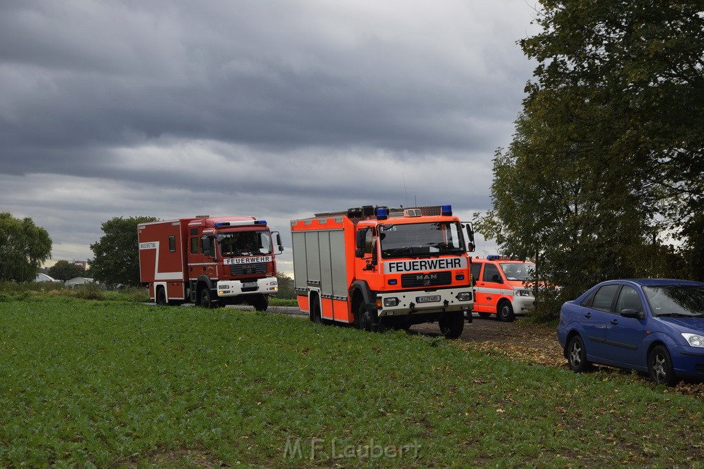 Einsatz BF Koeln PKW im See Koeln Esch P220.JPG - Miklos Laubert